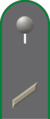 Dienstgradabzeichen eines Gefreiten der Jägertruppe auf Schulterklappe der Jacke des Dienstanzuges für Heeresuniformträger